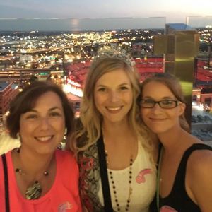 Meet your Posher, Lacey